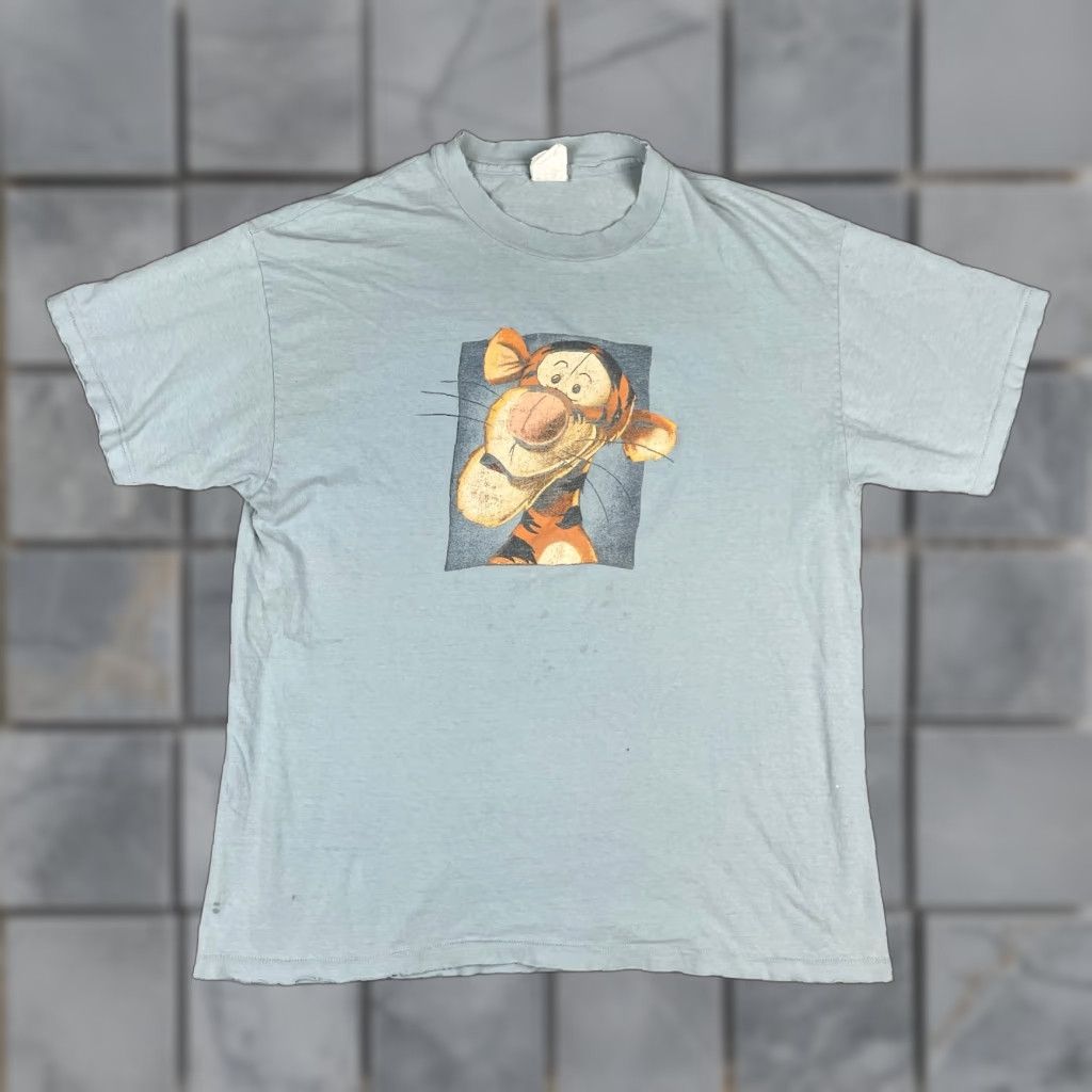 Disney VINTAGE Disney T-shirt Adult XL Gray Tigger Winnie Pooh Cartoon 90s Tiger Mens Size US XL / EU 56 / 4 - 1 Thumbnail