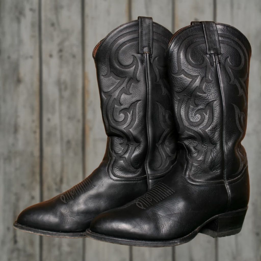 Tony Lama TONY LAMA Western Cowboy Boots EE Black Leather Men's Sz. 7.5 CZ820 Boots Size US 8 / EU 41 - 1 Thumbnail