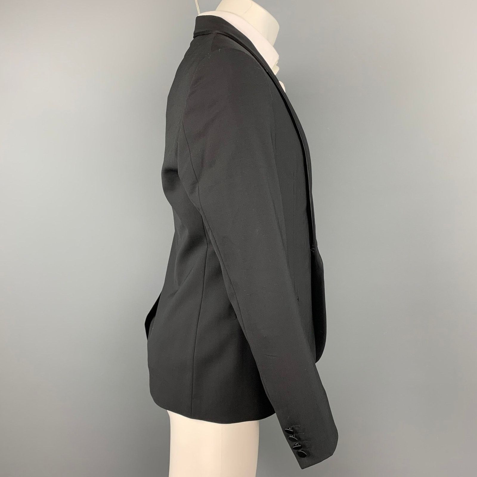 Lanvin Size 40 Black Wool / Lycra Shawl Lapel Tuxedo Sport Coat Size 40R - 3 Thumbnail