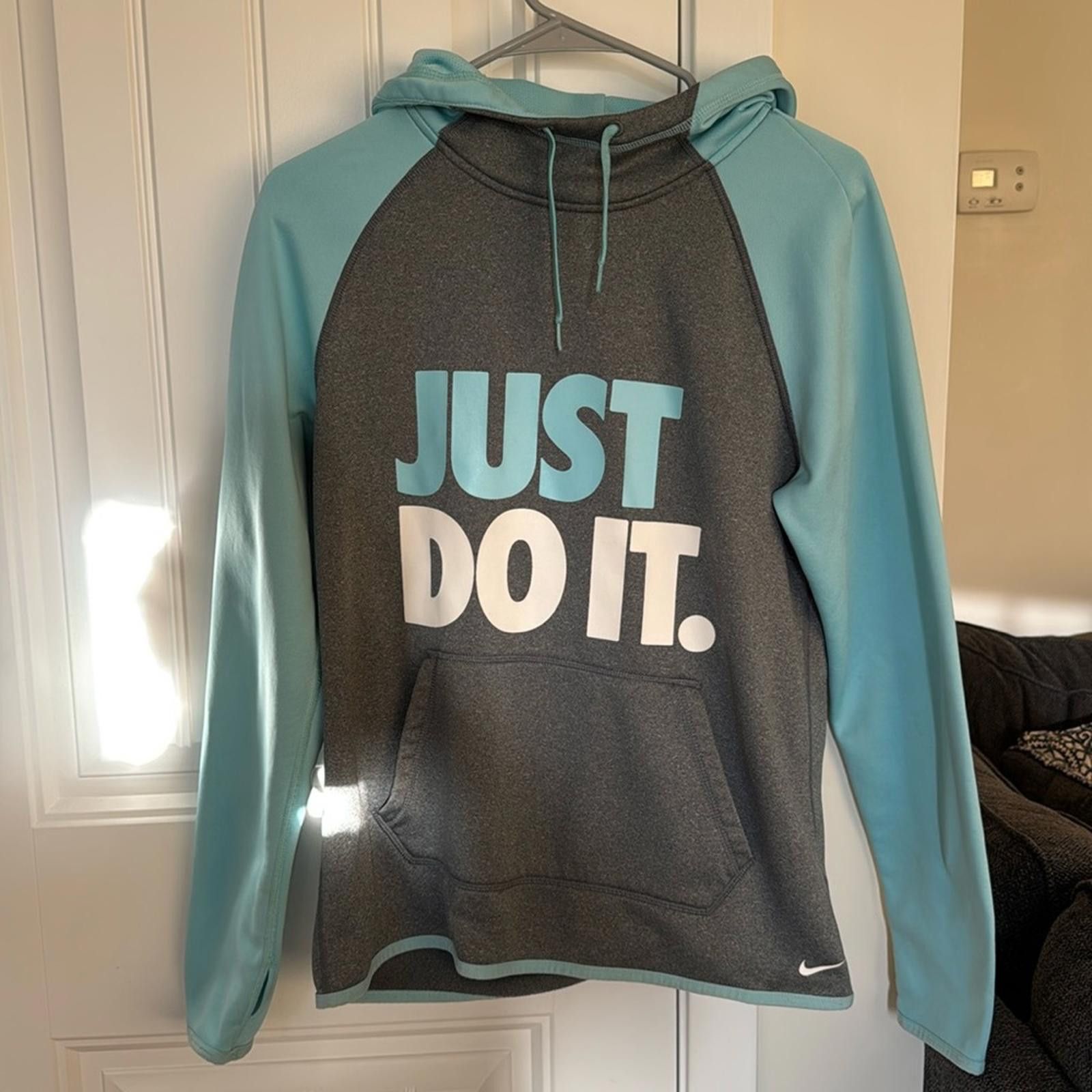 Nike Nike| Therma Fit Hoodie Size M / US 6-8 / IT 42-44 - 1 Thumbnail