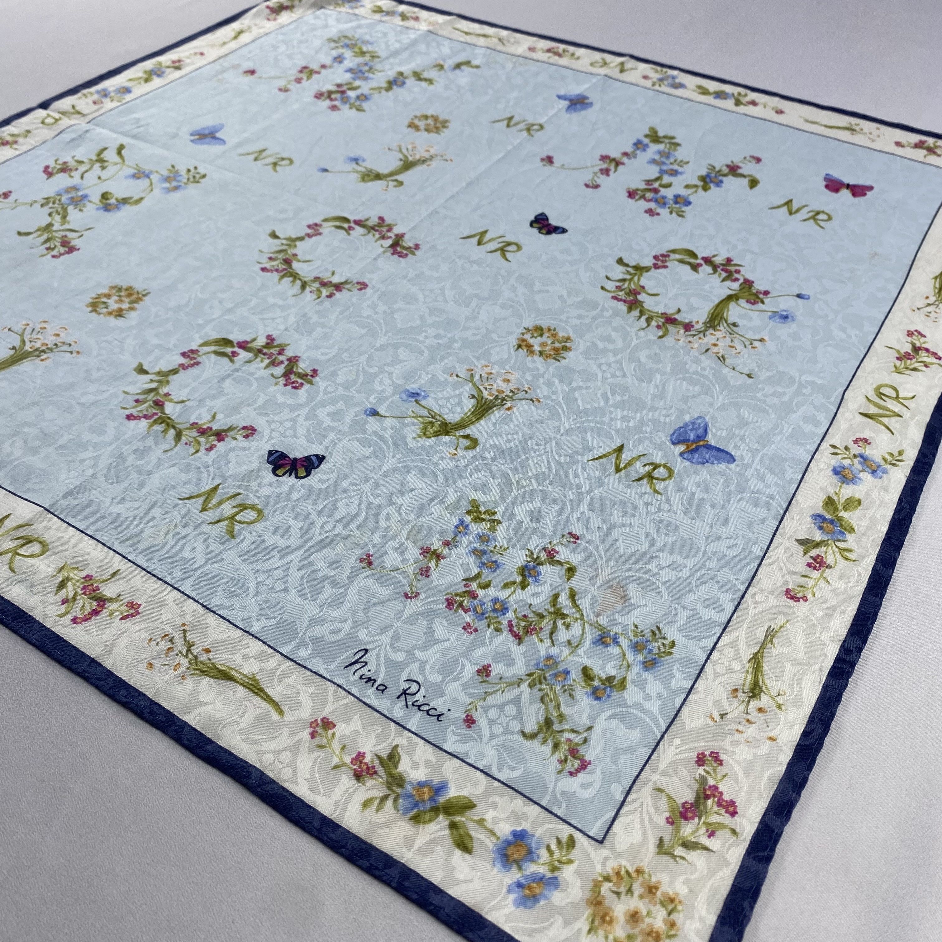 Nina Ricci × Vintage Nina Ricci Handkerchief / Neckerchief / Bandana-P602 Size ONE SIZE - 2 Thumbnail