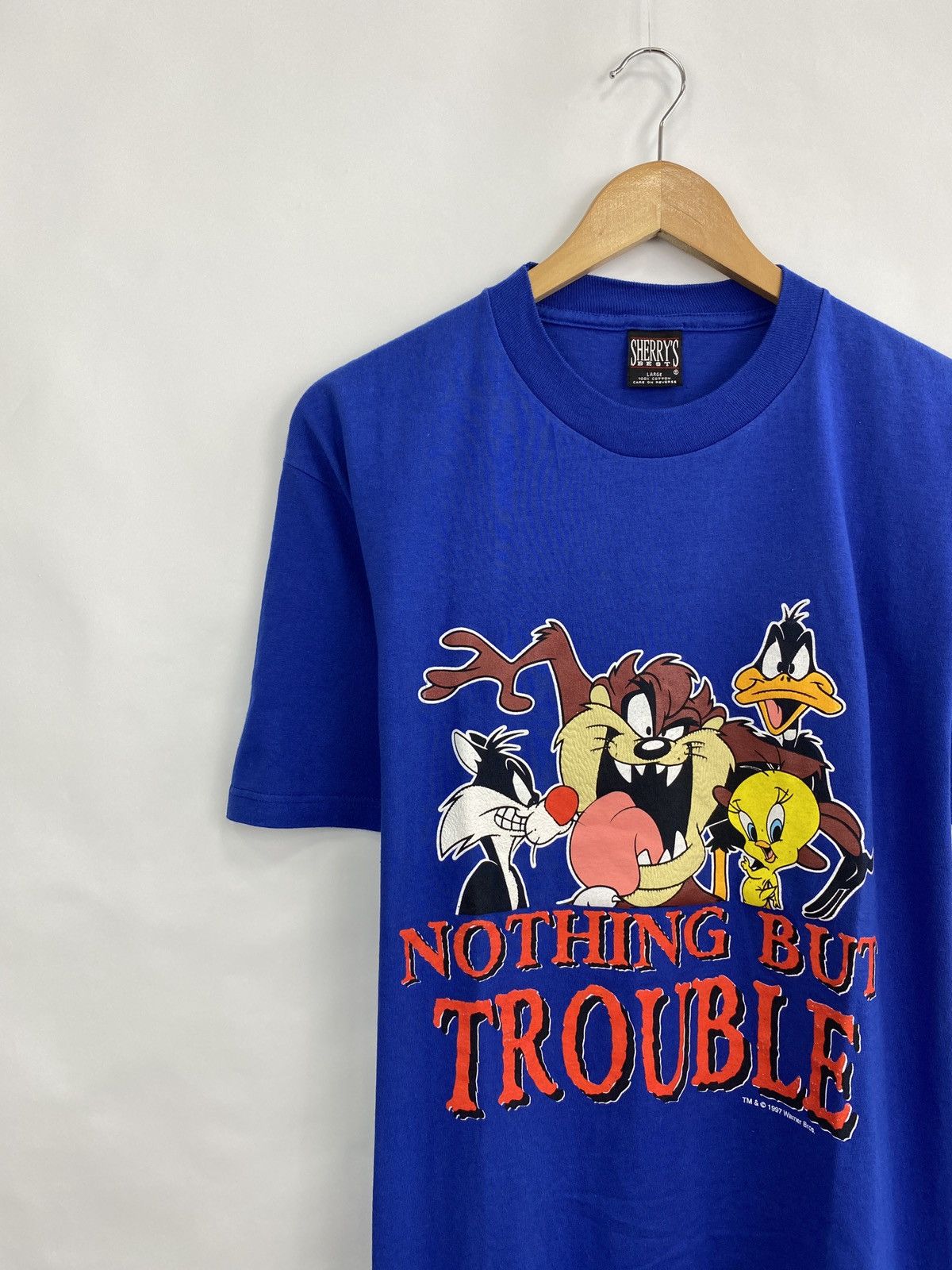 Warner Bros 🇺🇸Vintage 1997 Taz Sylvester Tweety Daffy Warner Bros T-Shirt Size US L / EU 52-54 / 3 - 2 Thumbnail
