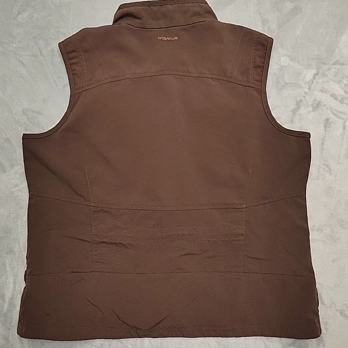 Vintage VINTAGE Columbia Vest Womens XL Brown Titanium Omni Dry Lightweight Performance Size XL / US 12-14 / IT 48-50 - 5 Thumbnail