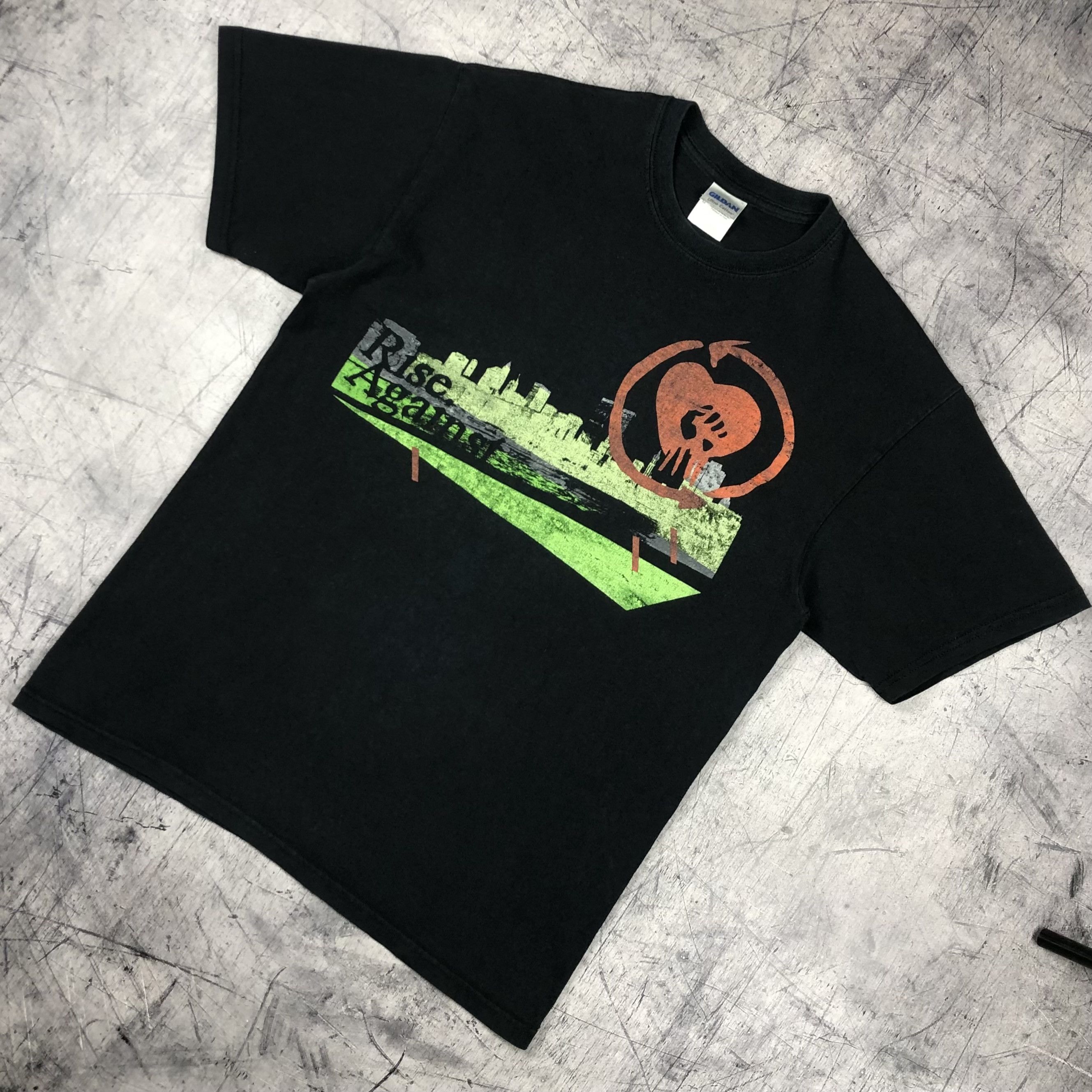 Band Tees Y2K Rise Against Tee Size US M / EU 48-50 / 2 - 3 Thumbnail
