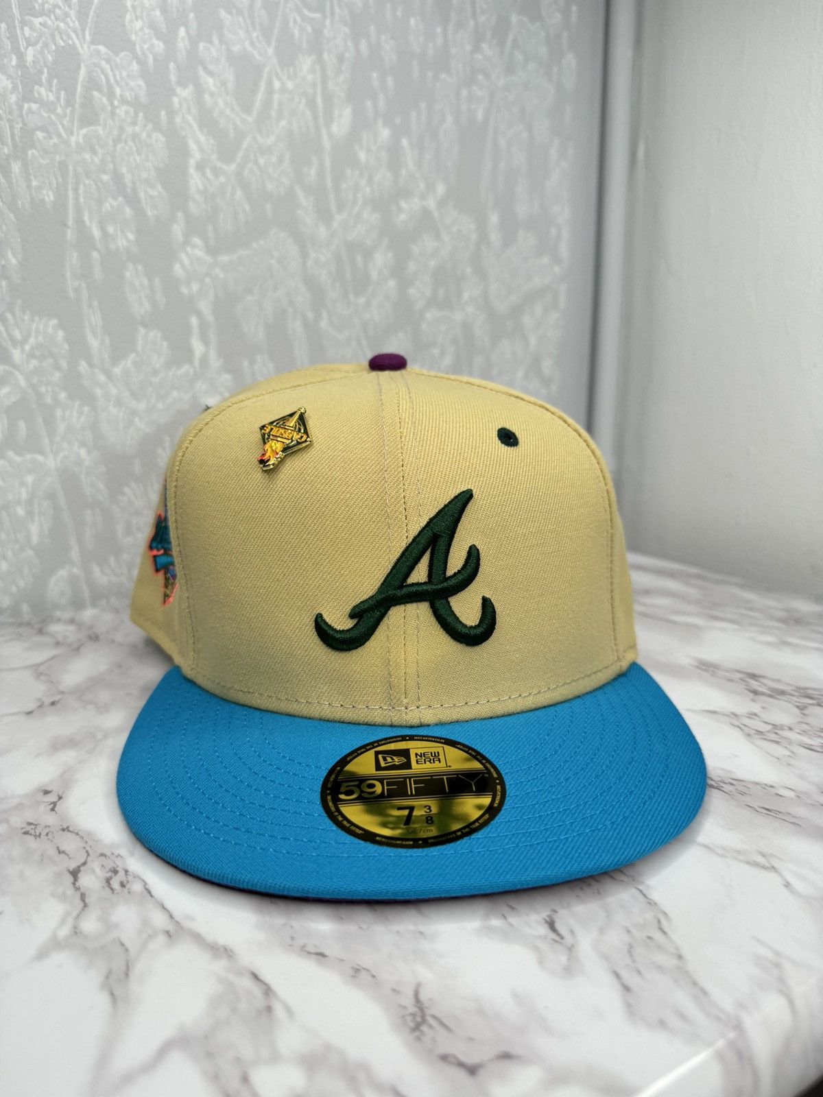 New Era Atlanta Braves X Capsule 7 3/8 2 tone fitted Size ONE SIZE - 1 Thumbnail