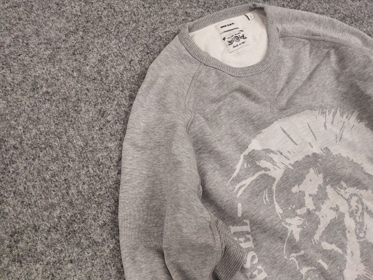 Diesel Vintage Diesel only the brave Logo Gray Sweatshirt Y2K Style Size US L / EU 52-54 / 3 - 7 Thumbnail