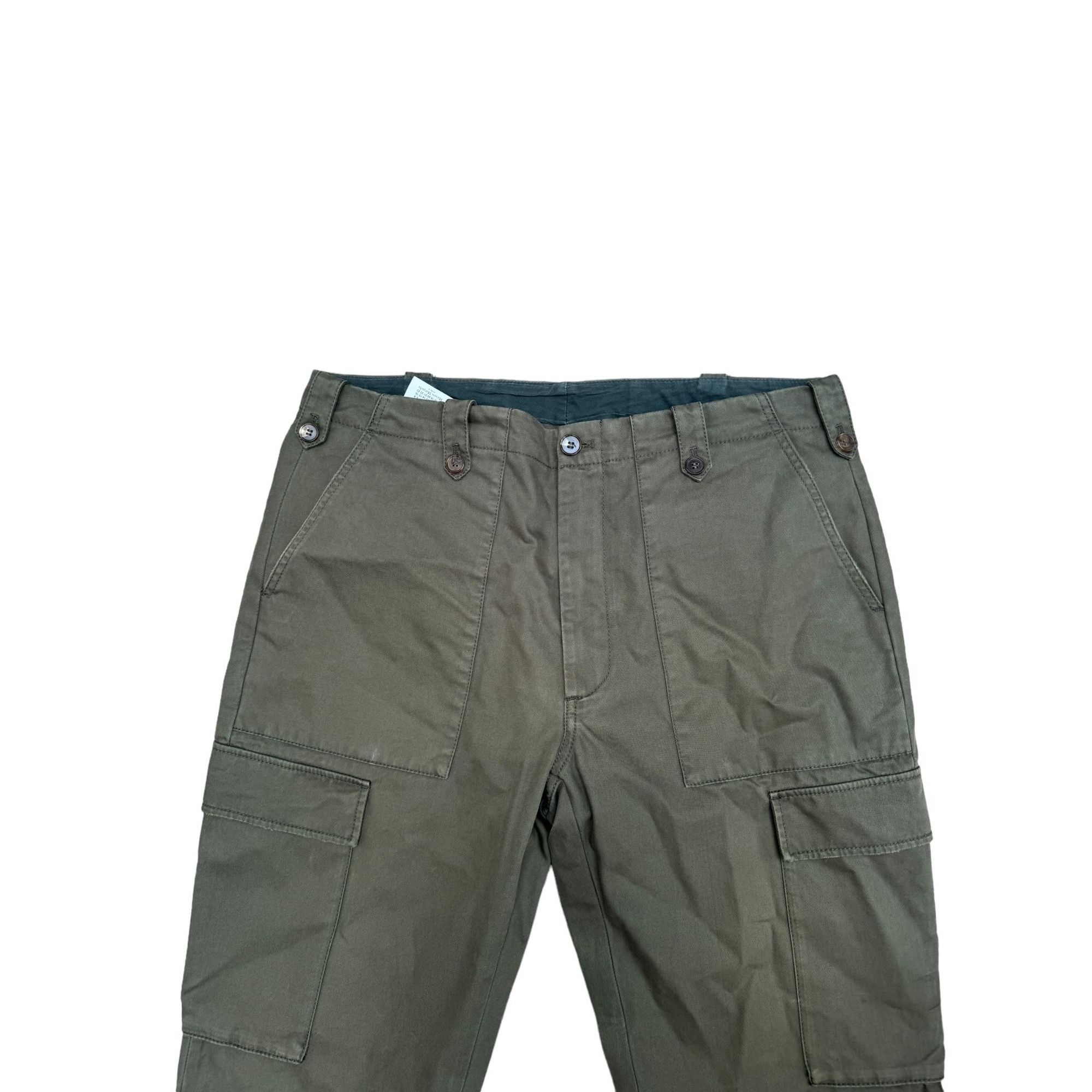 Kaki Cargo Pants Iconic 4 Stitches