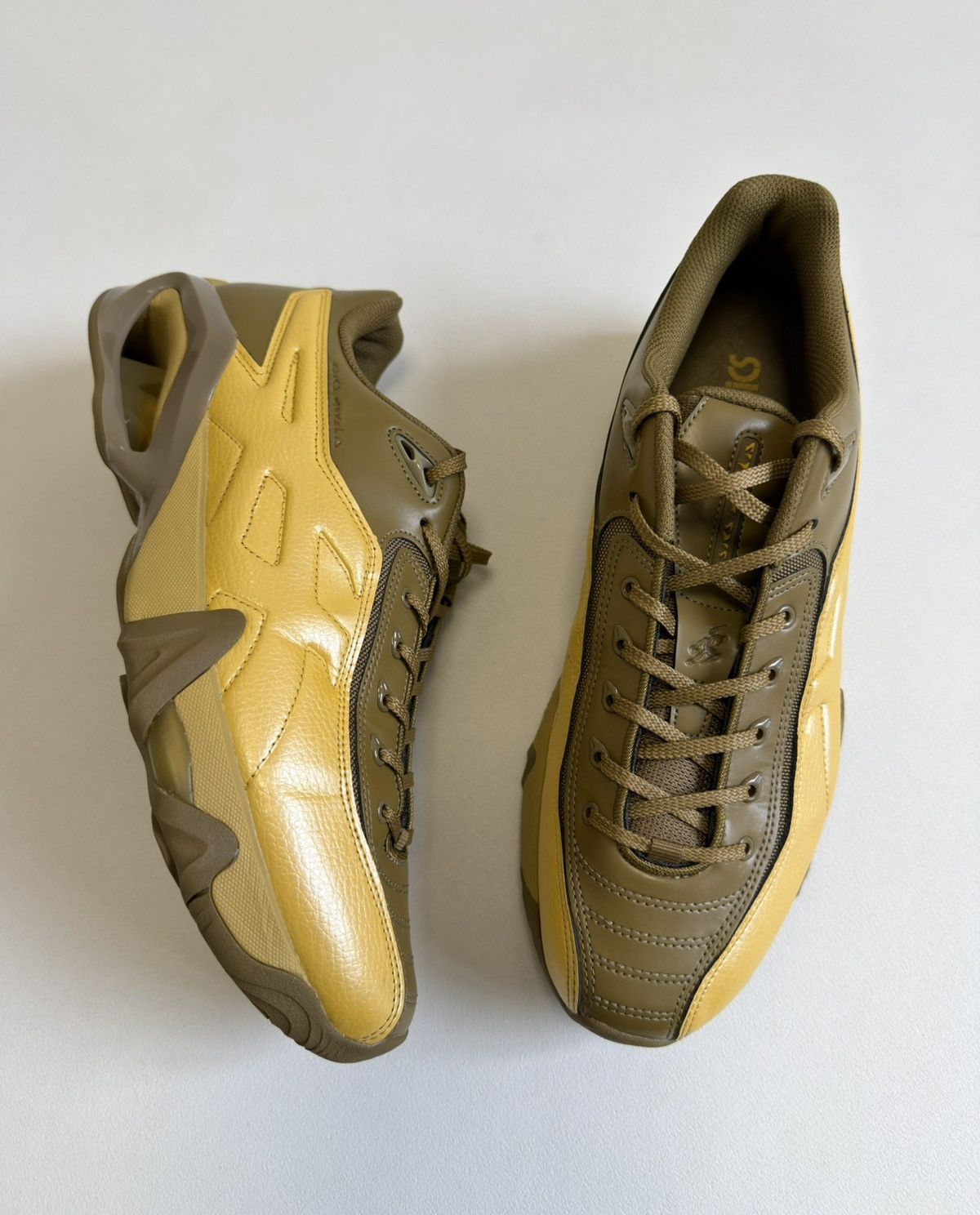 Asics × Kiko Kostadinov ‘Medallion Yellow’ Novalis Gel-Teremoa Sneakers Size US 11.5 / EU 44-45 - 20 Thumbnail