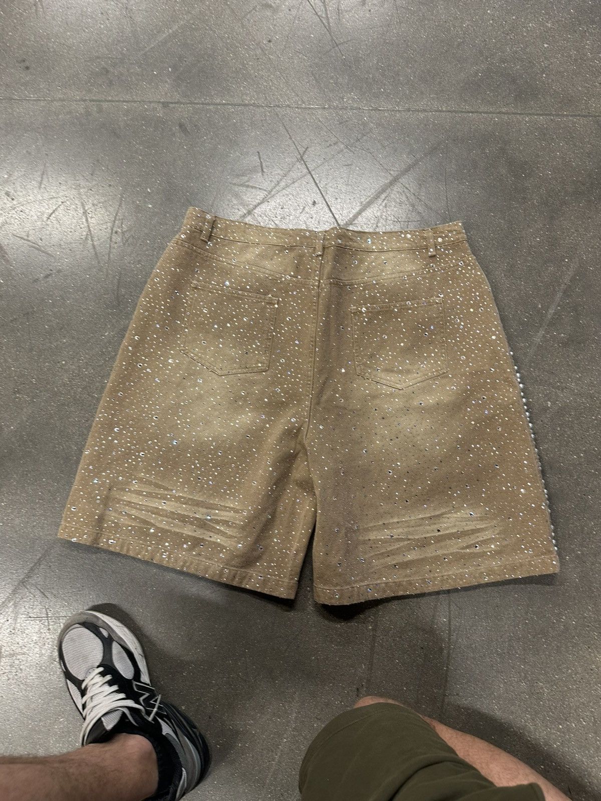 Vale Vale Forever Sandstorm Jorts Tan Size US 36 / EU 52 - 2 Thumbnail