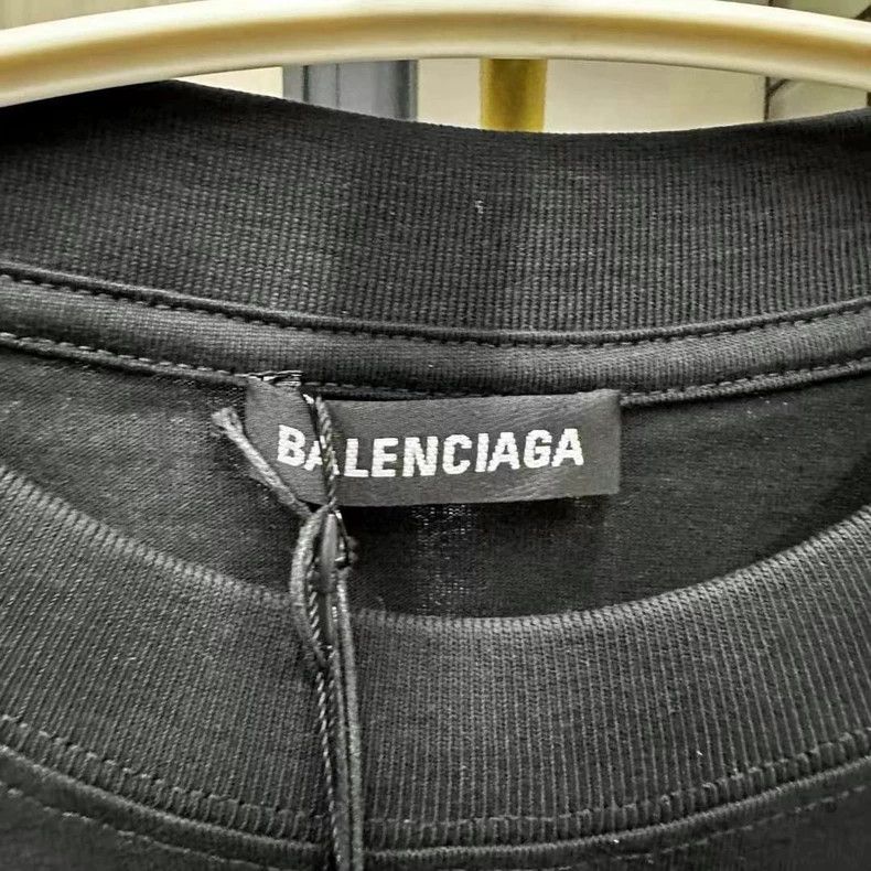 Balenciaga Balenciaga Rainbow embroidered logo short sleeve Size US XS / EU 42 / 0 - 2 Thumbnail