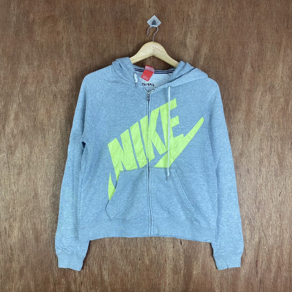 Nike × Vintage Nike Big Logo Front Sweatshirt Hoodie #K01592 Size US M / EU 48-50 / 2 - 3 Thumbnail