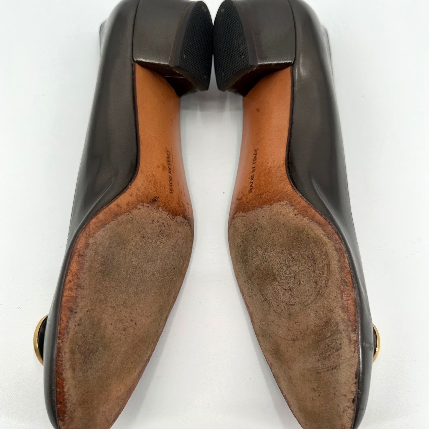 Salvatore Ferragamo VINTAGE Salvatore Ferragamo Leather Heels Women's 7.5 Dark Brown Gancini Buckle Pump AAAA Leather Slip On Pointed Toe Black? Size US 8 / IT 38 - 7 Thumbnail