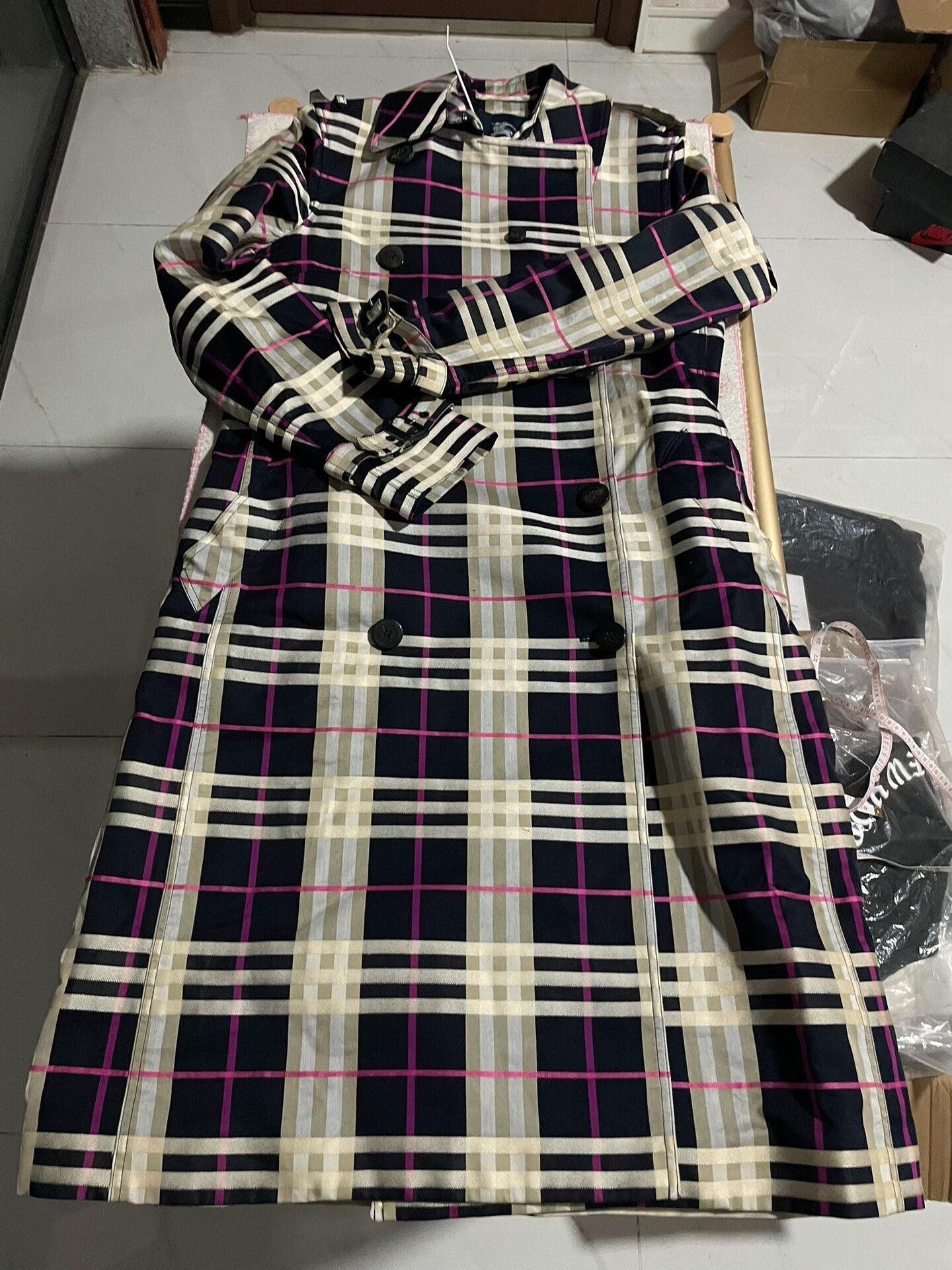 Burberry Burberry Double-Breasted Check Trench Coat Size S / US 4 / IT 40 - 1 Thumbnail