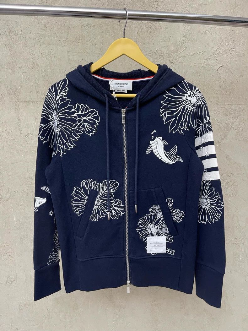 Thom Browne Thom browne Navy blue heavy industry embroidered floral car Size US S / EU 44-46 / 1 - 2 Thumbnail