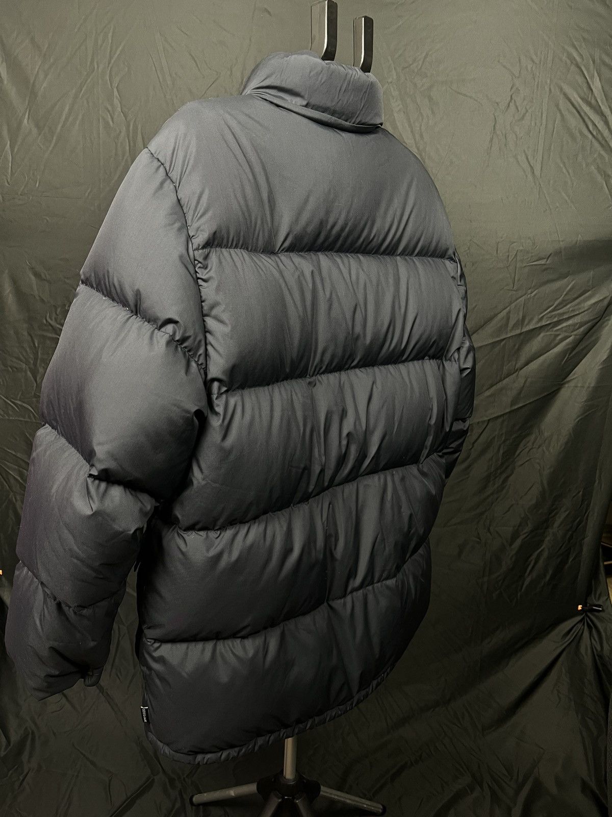 Moncler Vintage Moncler Grenoble Puffer down jacket Size US XL / EU 56 / 4 - 4 Thumbnail