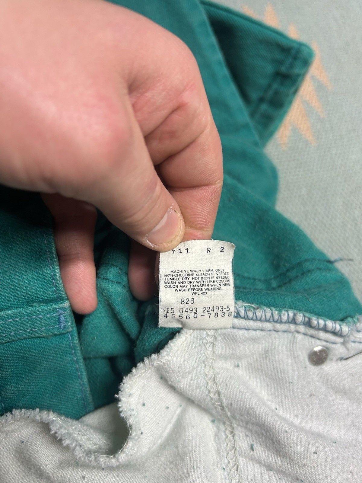 Vintage Vintage 90s Levi’s 560 jeans turquoise teal skater USA 31x29 Size US 31 - 10 Thumbnail