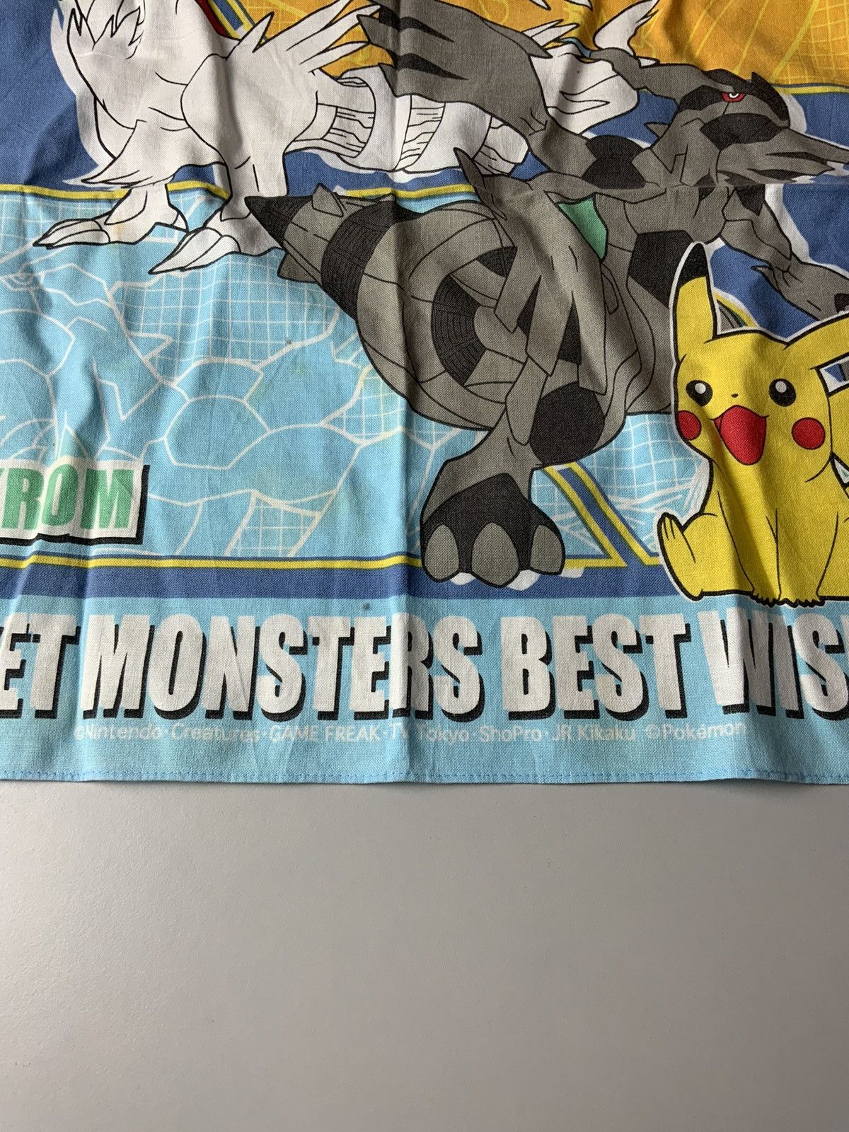 Nintendo Pokemon Zekrom Reshiram Handkerchief Size ONE SIZE - 4 Thumbnail