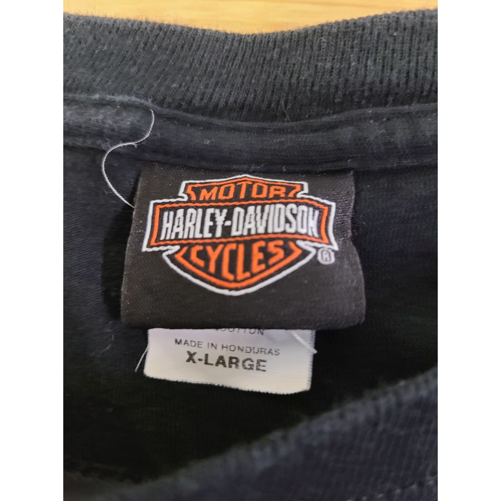 Harley Davidson Harley-Davidson Men T-Shirt Black XL Crew Neck Short Sleeve Logo Double-Sided Front Back Graphic Print 2000s Cowboy Motorcycle Biker Size US XL / EU 56 / 4 - 3 Thumbnail