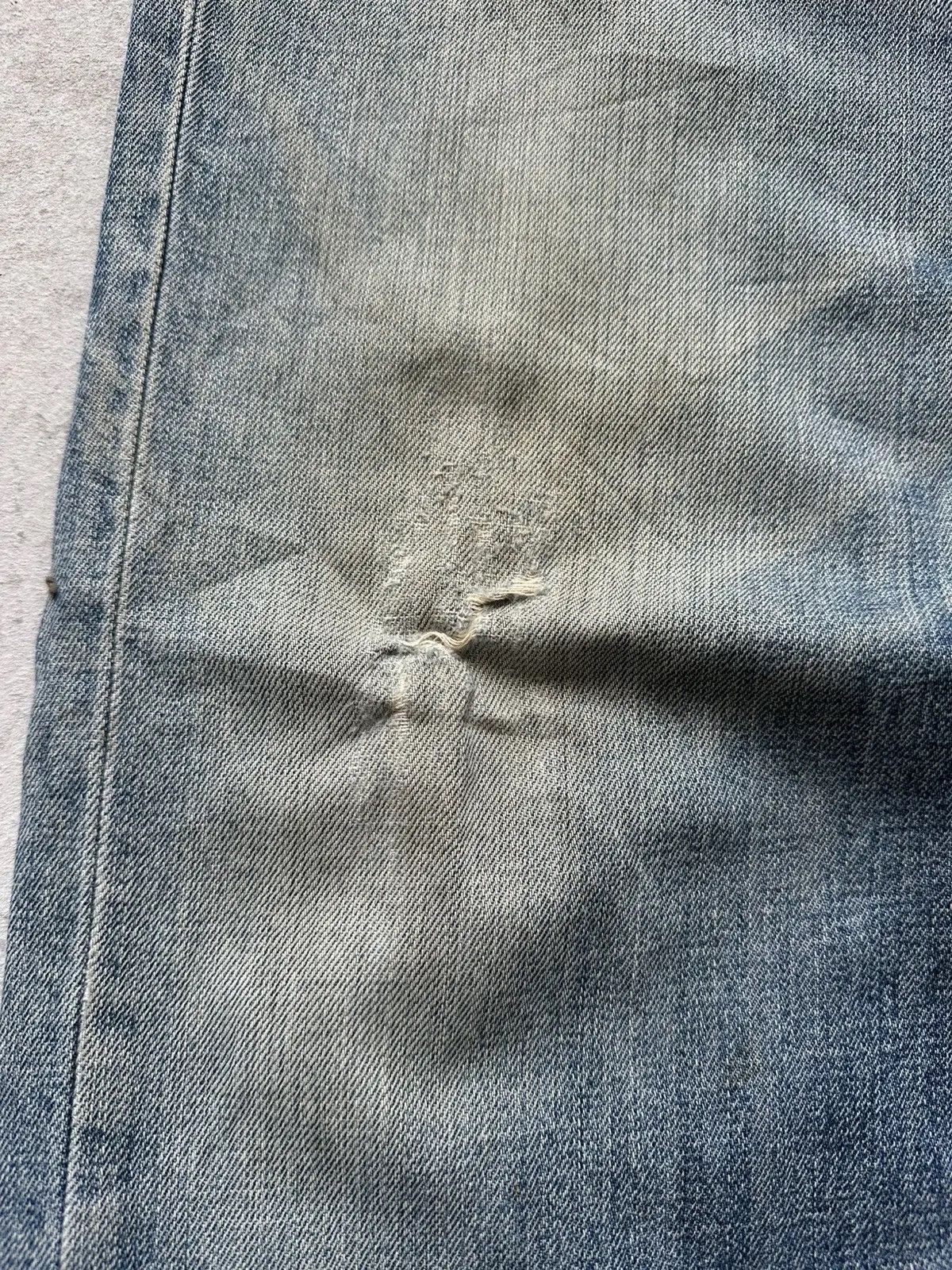 Uniqlo UNIQLO Japan Blue Washed Distressed Denim Pants Size US 36 / EU 52 - 6 Thumbnail