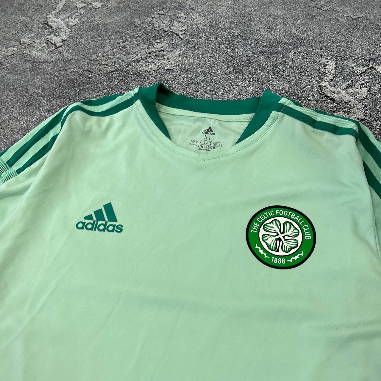 Adidas Mens FC CELTIC 2020/2021 soccer jersey perfect condition Size US M / EU 48-50 / 2 - 14 Thumbnail