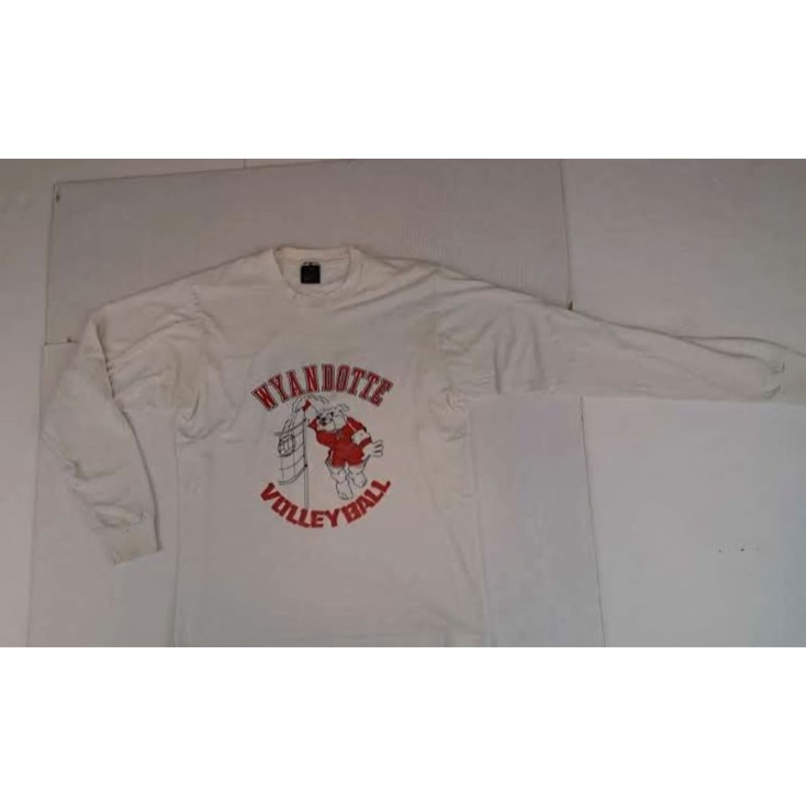 Fruit Of The Loom VINTAGE Wyandotte Volleyball Game Jersey Large USA Made Screen Stars Shirt Unisex Adults L White Cotton 1980s Football? Size US L / EU 52-54 / 3 - 2 Thumbnail