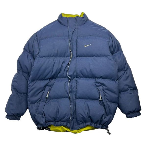 2024 Vintage Nike Puffer