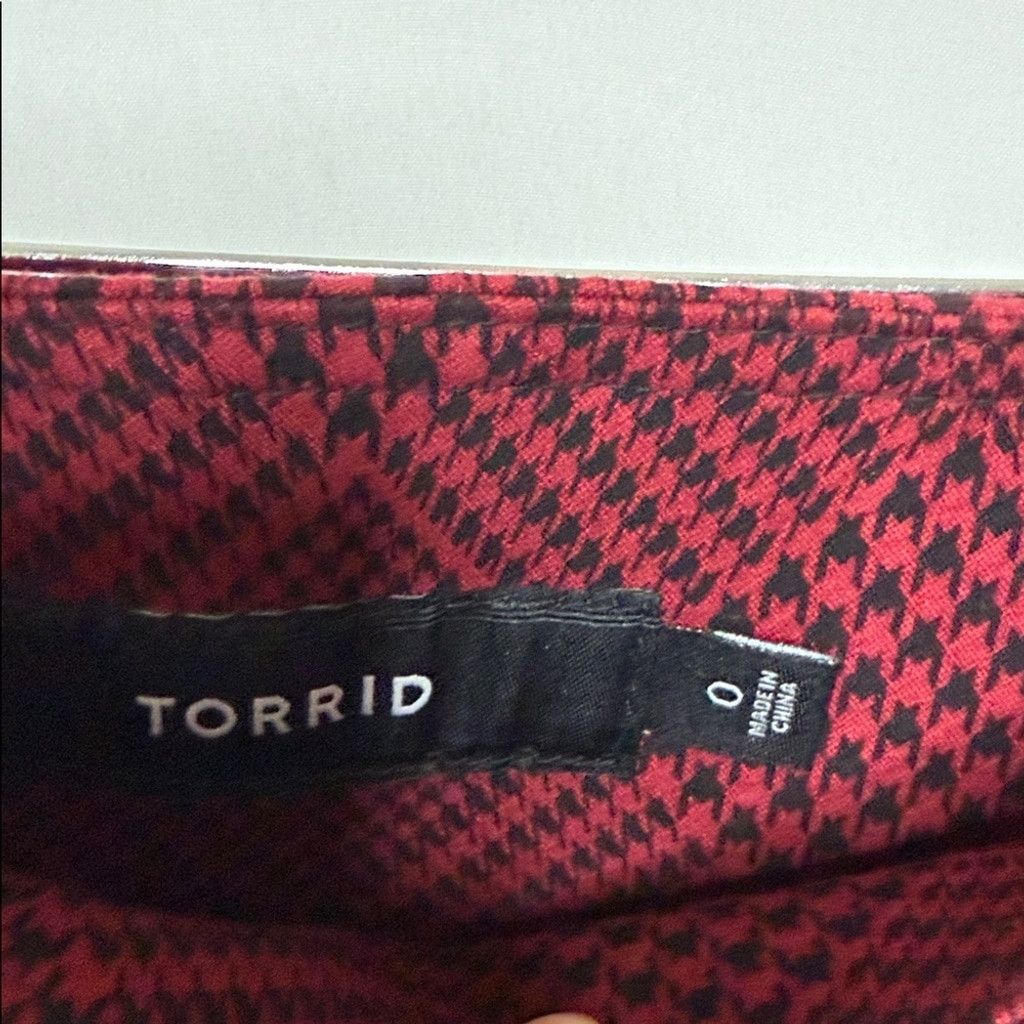 Torrid NWOT Torrid Studio Pixie Ponte slim pants leggings sz 12 Size 34" / US 12 / IT 48 - 5 Thumbnail