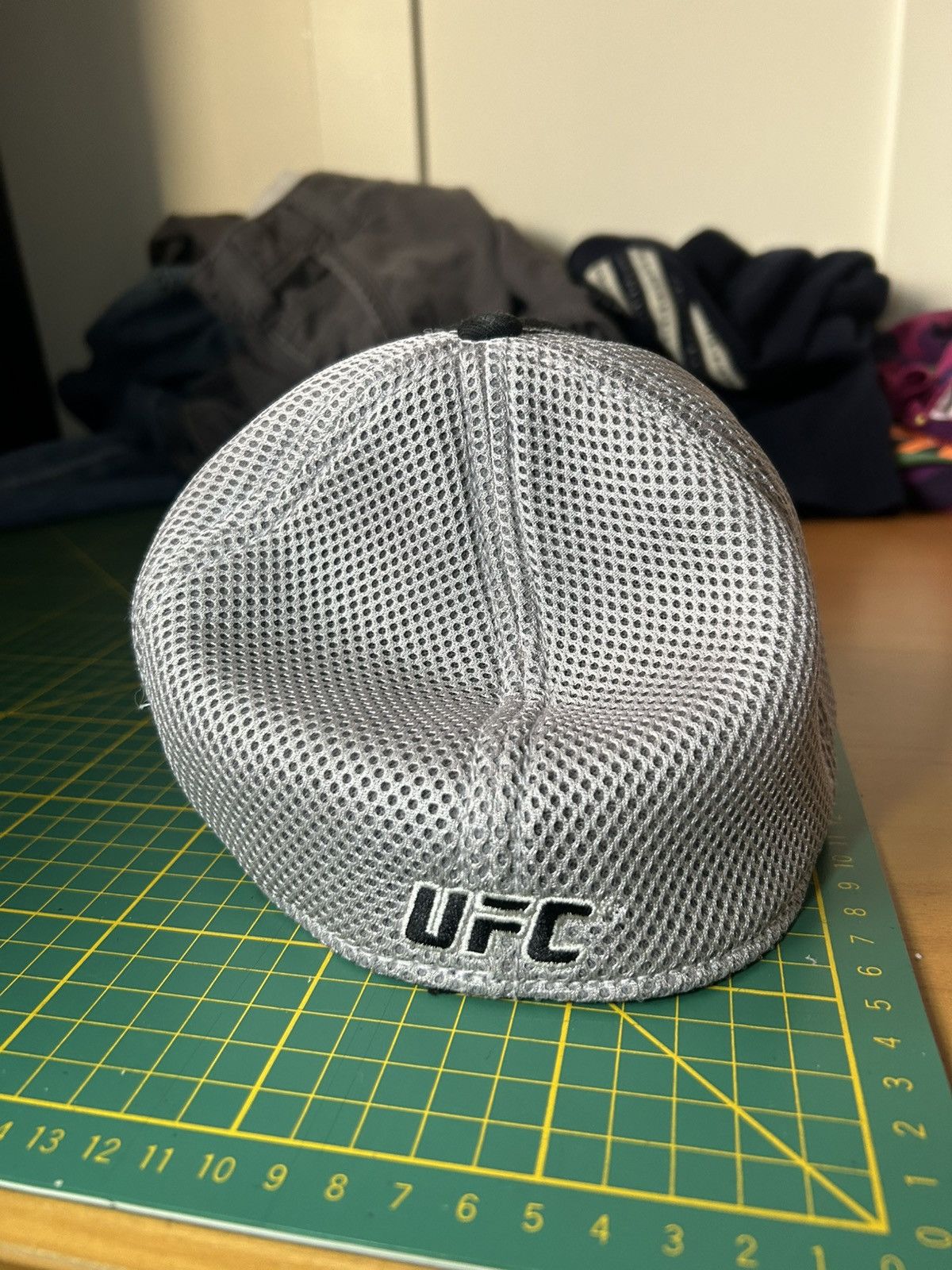 Vintage 2008 Official UFC a-flex trucker hat Size ONE SIZE - 2 Thumbnail