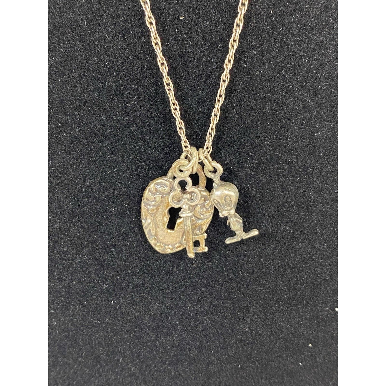 Warner Bros Warner Bros Studio Store Tweety Bird Sterling Necklace Size ONE SIZE - 3 Thumbnail