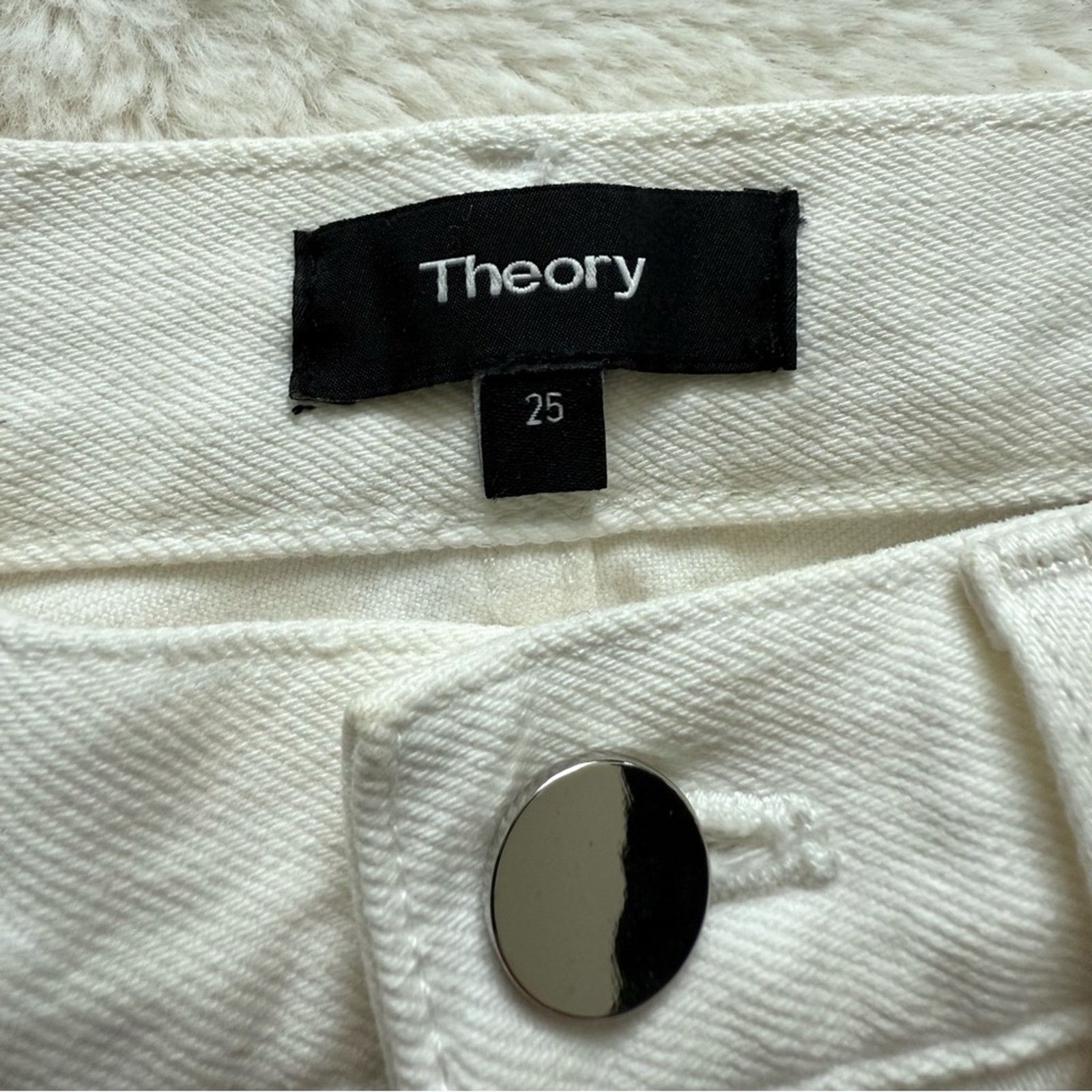 Theory NEW!!! Theory women crop white jeans size 25 US Retail 250$ Size 25" / US 0 / IT 36 - 5 Thumbnail