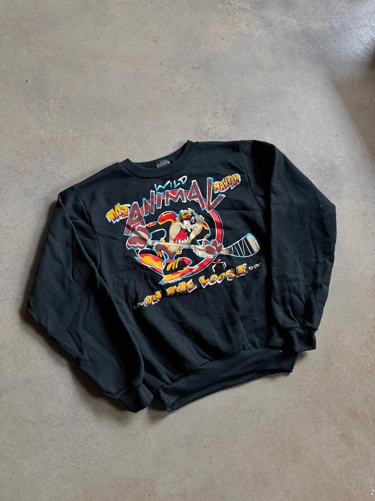 Disney VTG Taz Tasmanian Devil Sweatshirt Sz Yth L Size US 28 / EU 44 - 2 Thumbnail