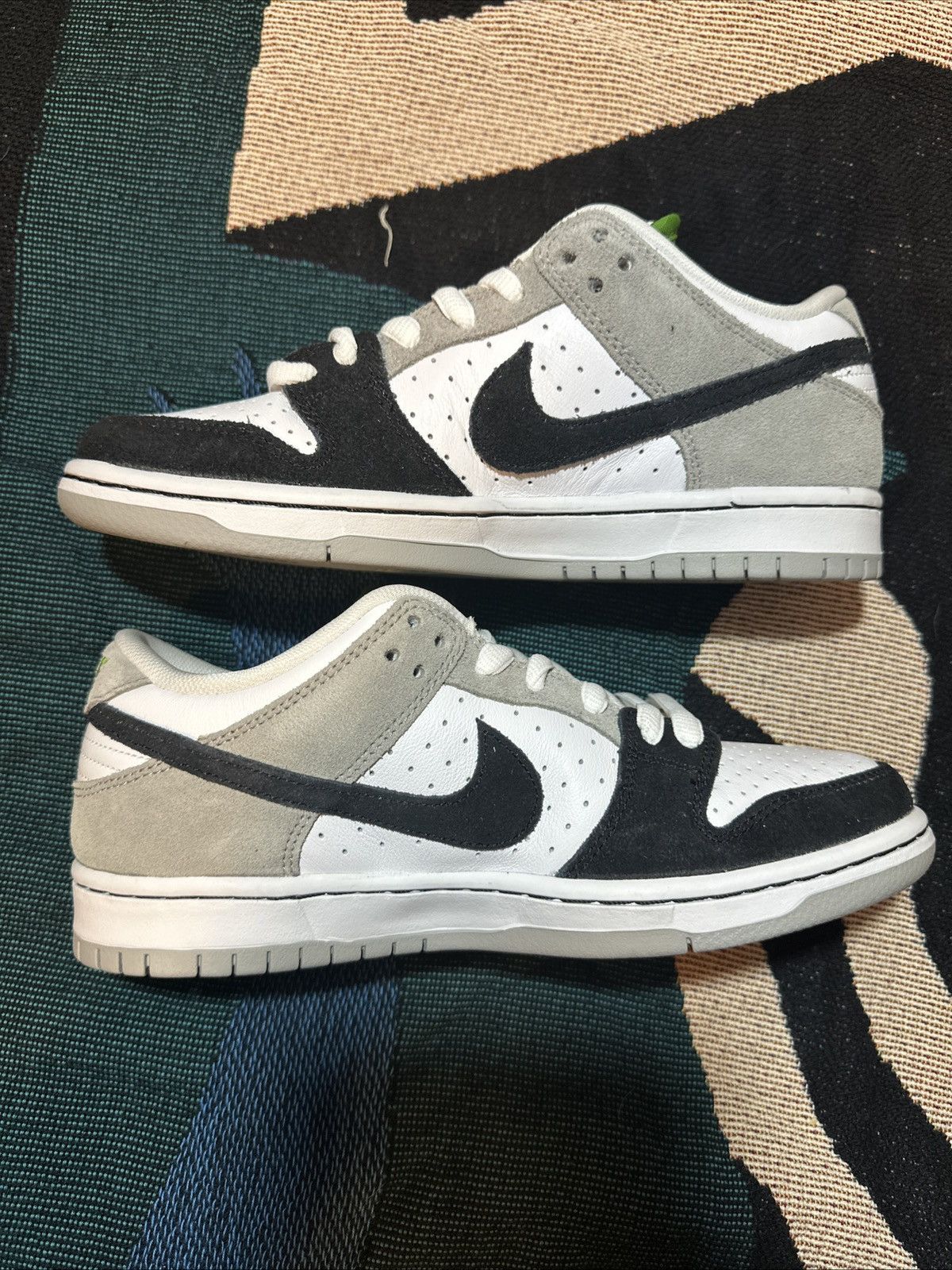 Nike Nike SB Dunk Low Chlorophyll Size US 7 / EU 40 - 3 Thumbnail
