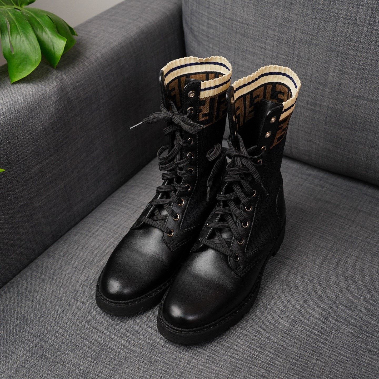 Fendi Fendi Leather Black Boots us_8 Women Size US 8 / IT 38 - 1 Thumbnail