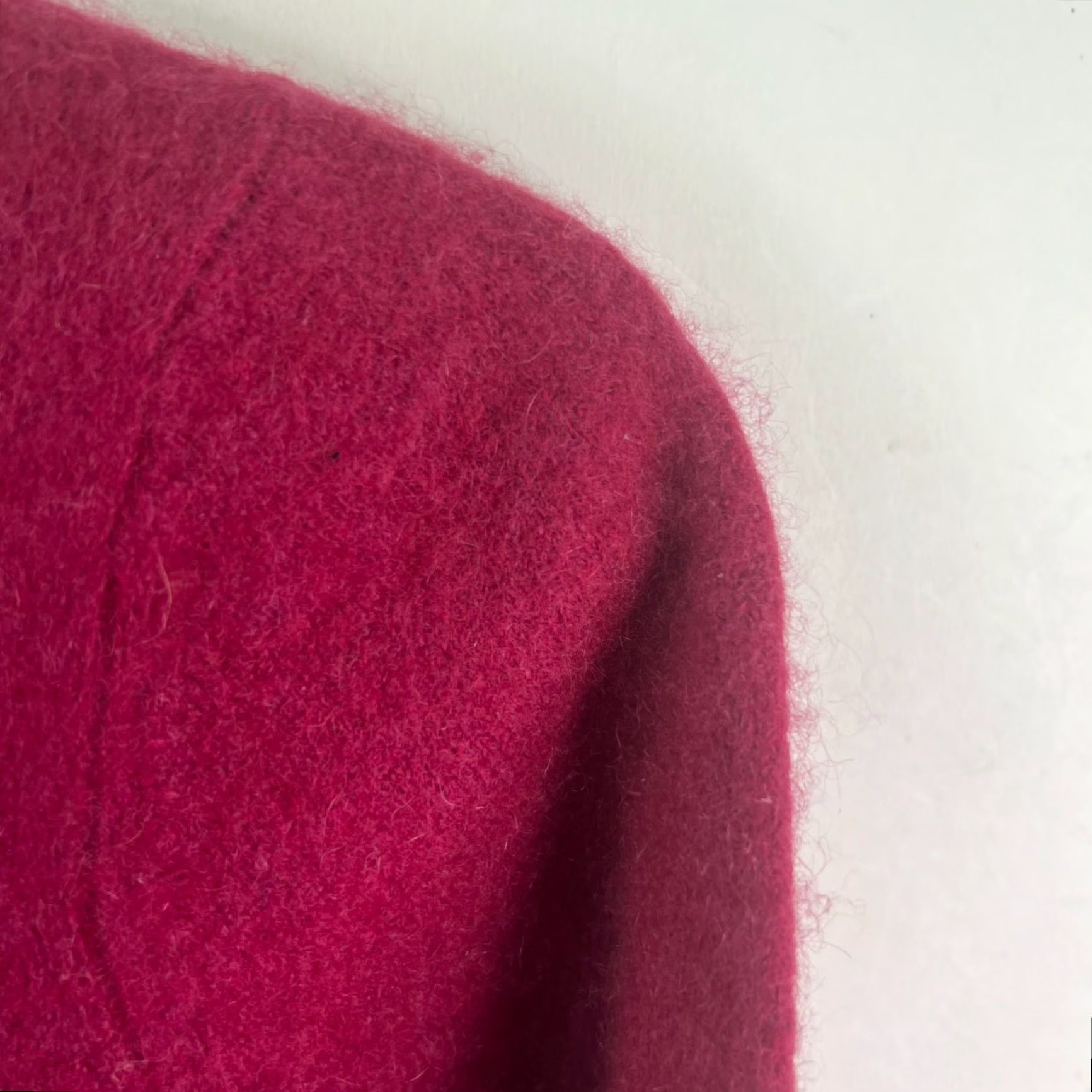 Vintage VINTAGE Fiona 100% Cashmere Pullover Sweater Womens Jr Size M Red Size M / US 6-8 / IT 42-44 - 3 Thumbnail