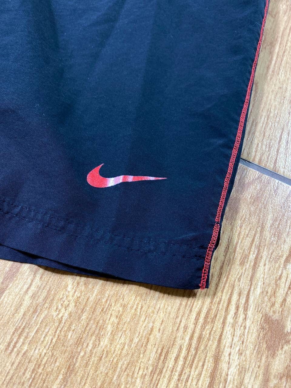 Nike × Vintage 90's NIKE SWOOSH LOGO Y2K RARE RETRO SHORTS Size US 30 / EU 46 - 22 Thumbnail