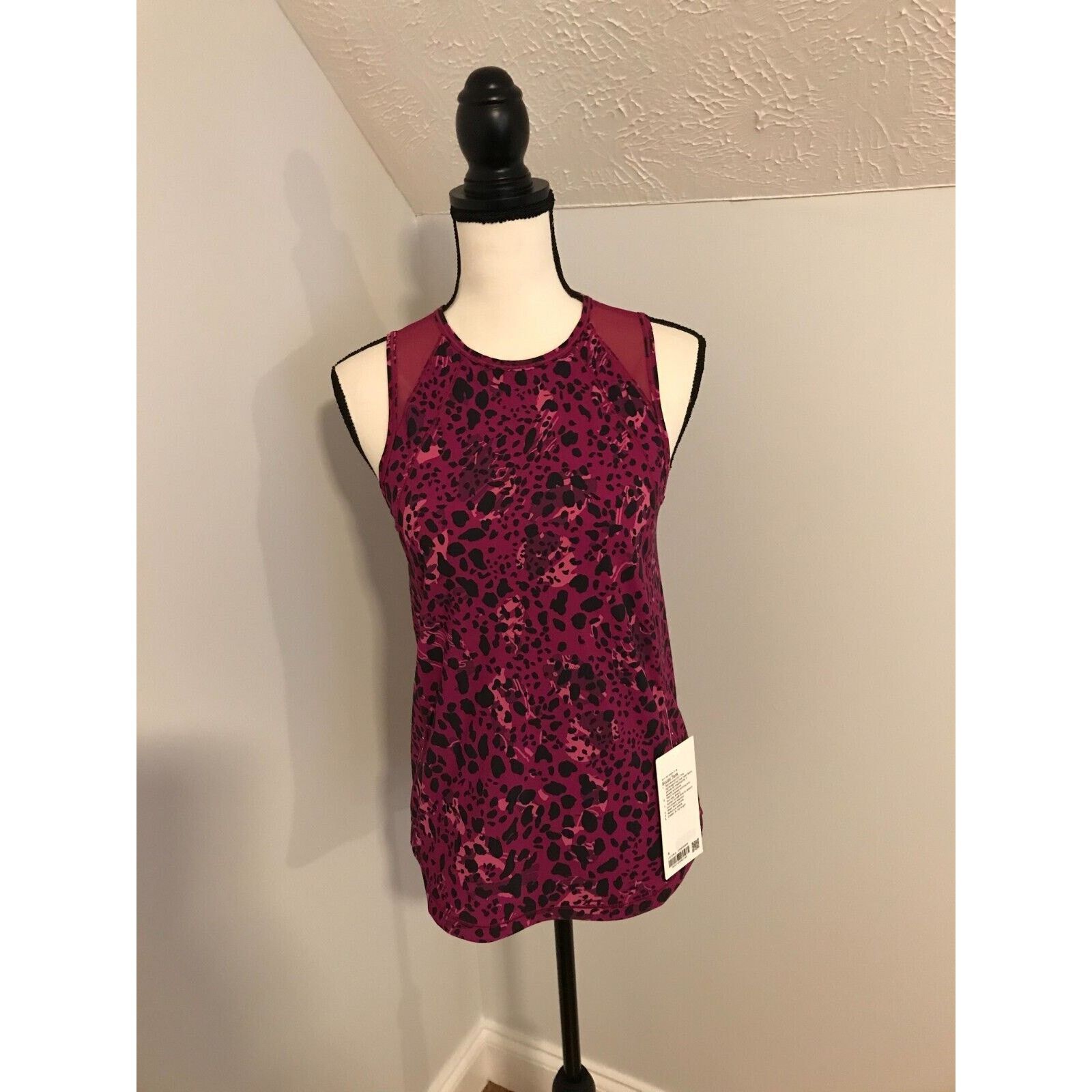 Lululemon Lululemon Women's Purple Animal Print Sculpt Tank Back Vent Size S / US 4 / IT 40 - 1 Thumbnail