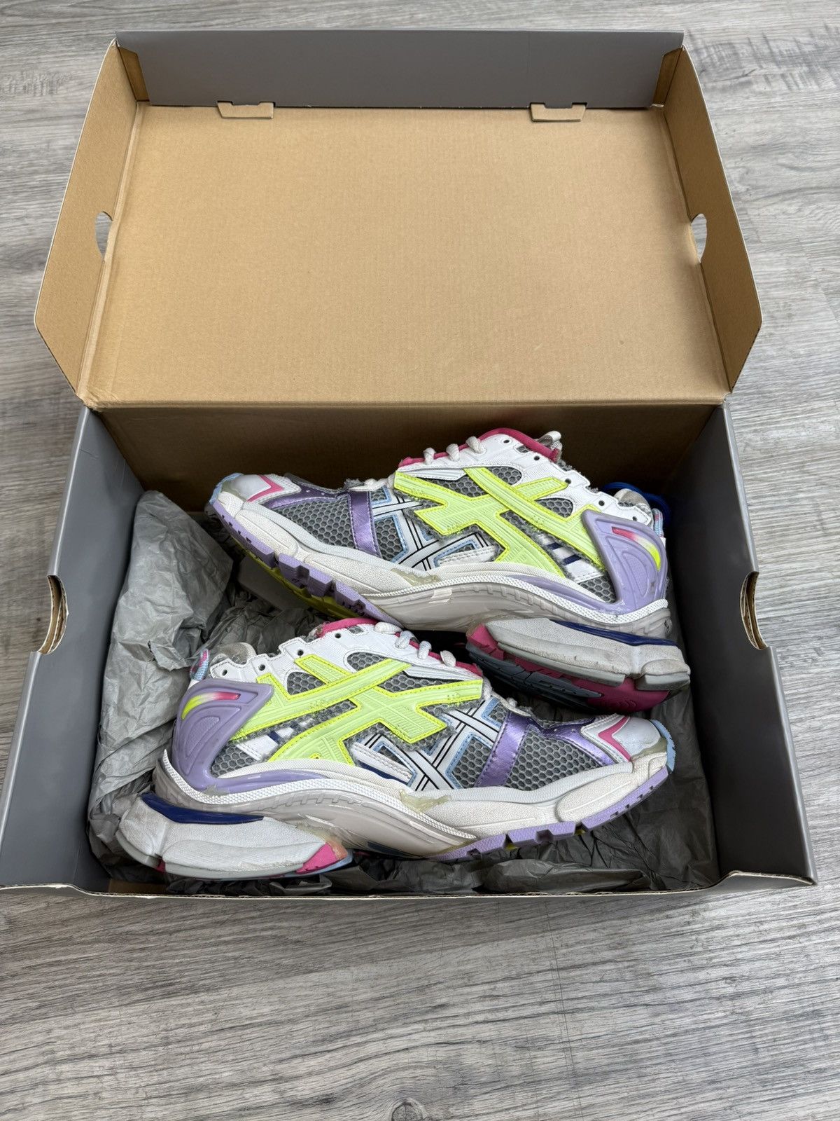 Balenciaga Balenciaga Runner - White/Purple/Yellow Size US 9 / EU 42 - 3 Thumbnail