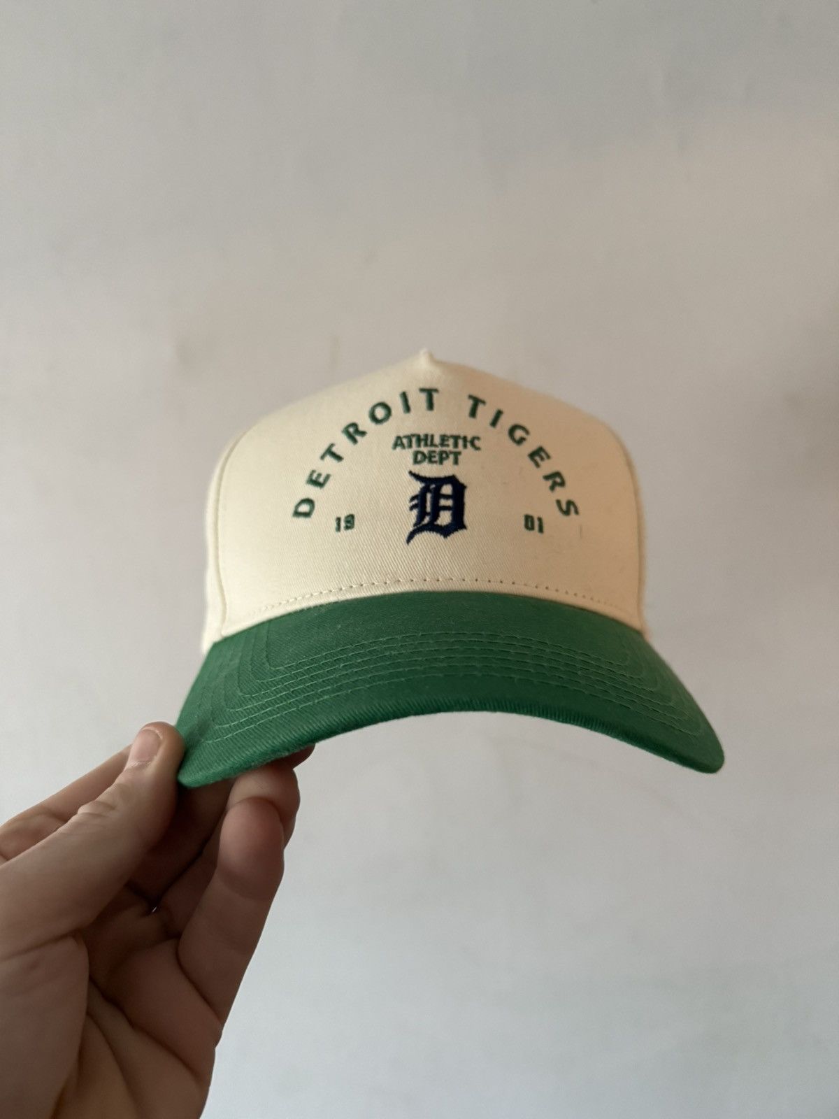 MLB × Supreme Detroit Tigers MLB Hat Size ONE SIZE - 1 Thumbnail
