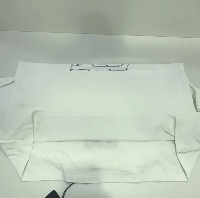 Louis Vuitton Louis Vuitton Short-sleeve T-shirt Size US XL / EU 56 / 4 - 7 Thumbnail