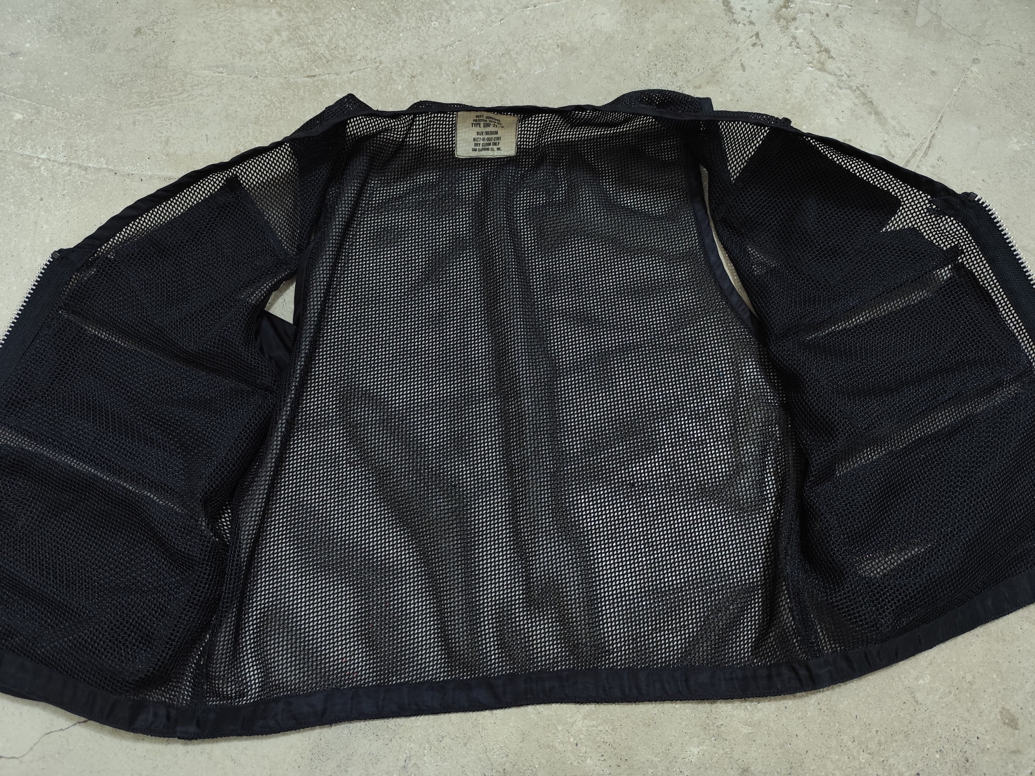 Vintage Vintage military SRU-21/P survival vest mesh Size US L / EU 52-54 / 3 - 14 Thumbnail