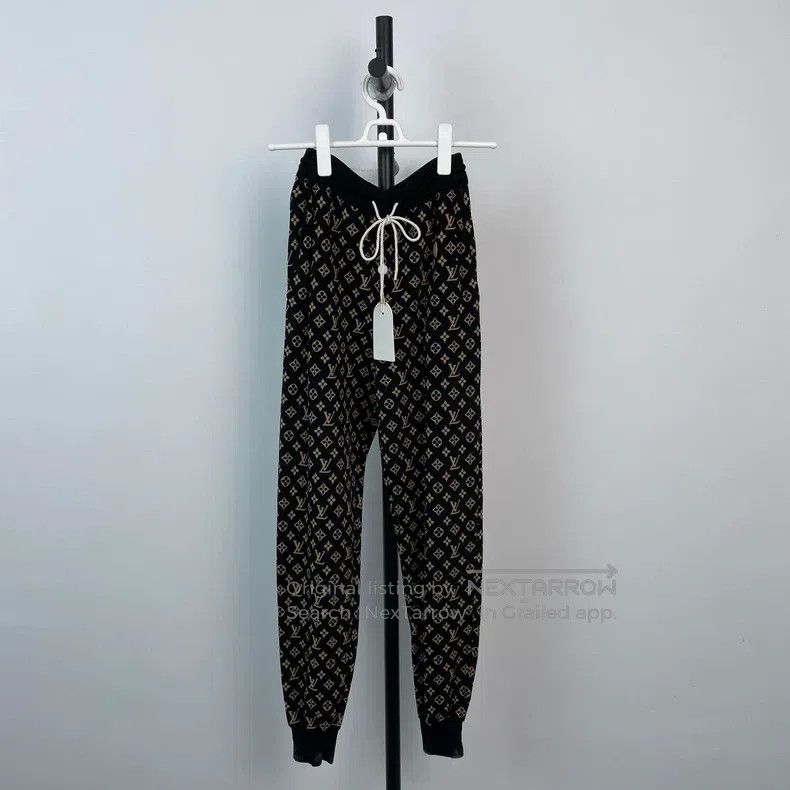 Louis Vuitton Louis Vuitton size xs Knit Pants Size US 28 / EU 44 - 1 Thumbnail