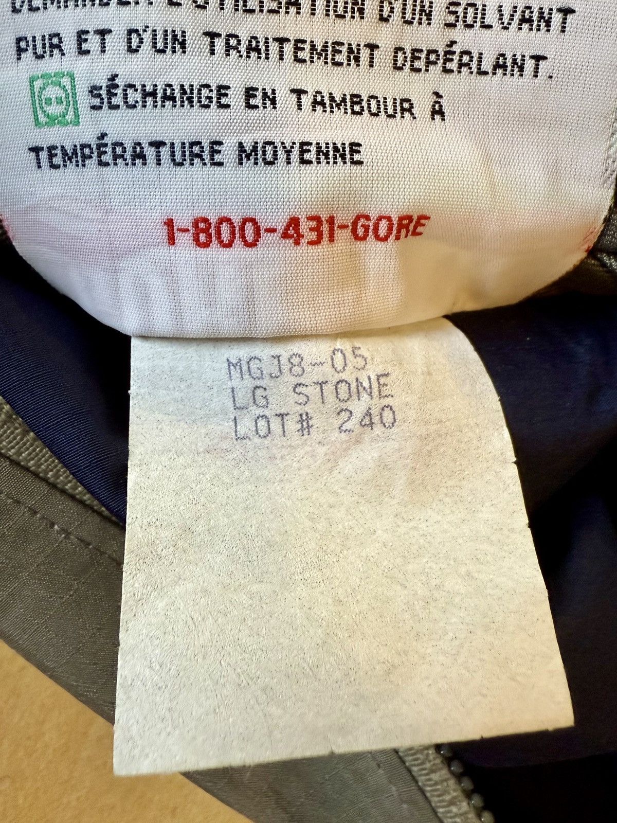 Arc'teryx 1999 Ultra Rare Arc’teryx Alpha SV Jacket - Stone - Large Size US L / EU 52-54 / 3 - 5 Thumbnail