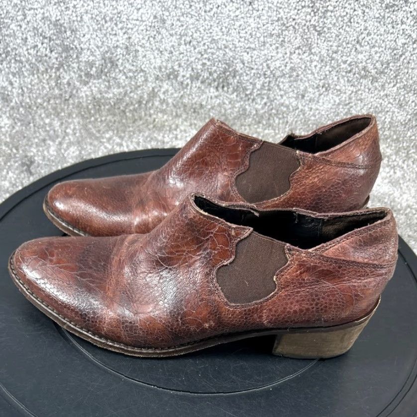 Vintage VINTAGE Wolverine Alice Leather Booties Womens Size 9 Ankle Slip On Brown Outdoor Fall Winter Womens Size US 7 / IT 37 - 3 Thumbnail