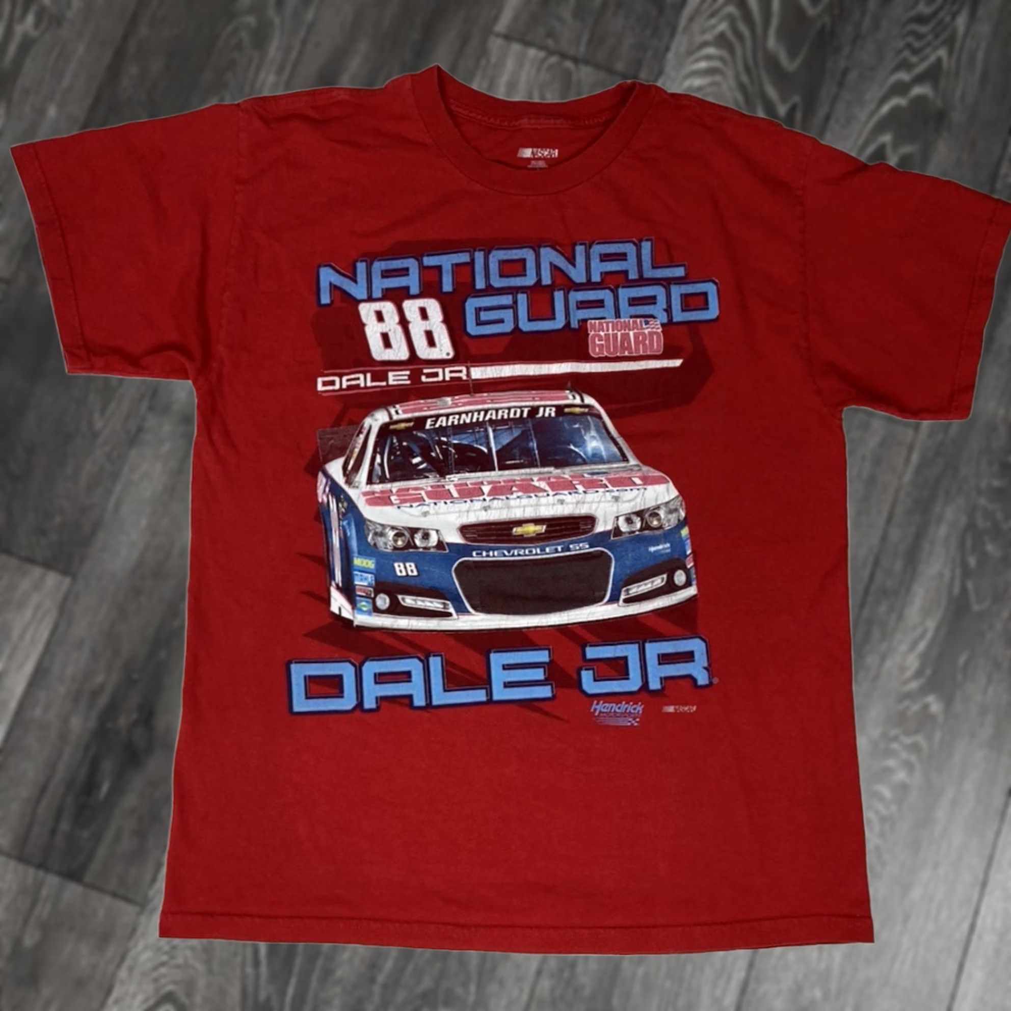 NASCAR Nascar Nascar National Guard Dale Earnhardt Jr Graphic T-shirt Men Large Red Size US L / EU 52-54 / 3 - 1 Thumbnail