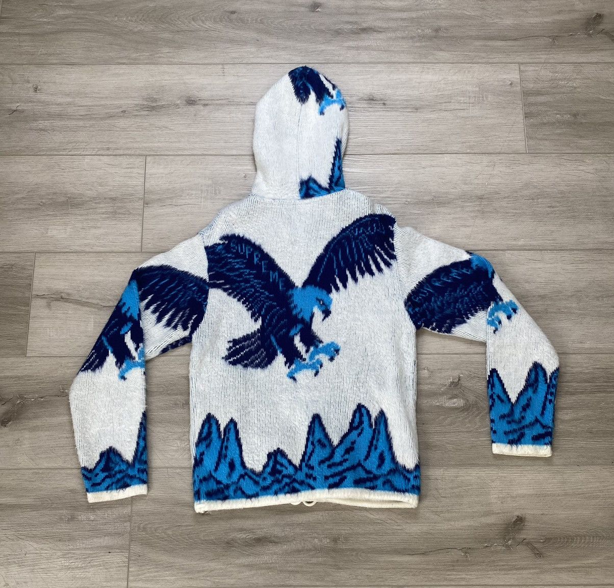 Supreme eagle sweater store