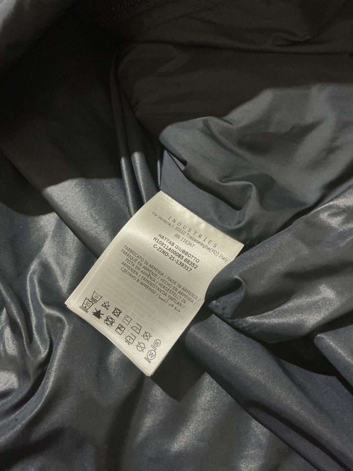 Moncler Moncler Hattab Navy Blue Logo-Appliquéd Shell Hooded Jacket Size US XL / EU 56 / 4 - 8 Thumbnail