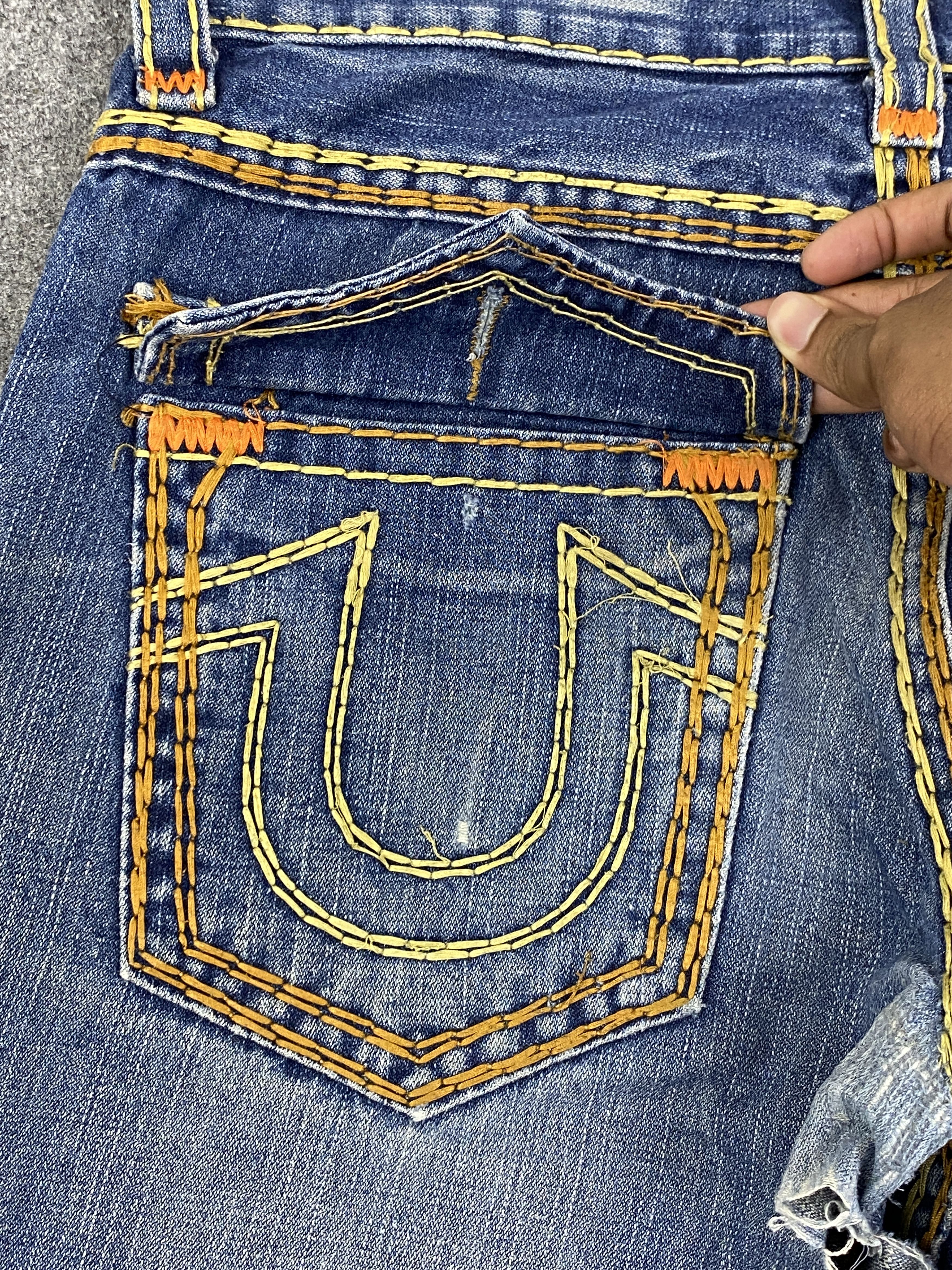 True Religion Vintage True Religion Made In USA Denim Jeans DP2721 Size US 32 / EU 48 - 19 Thumbnail