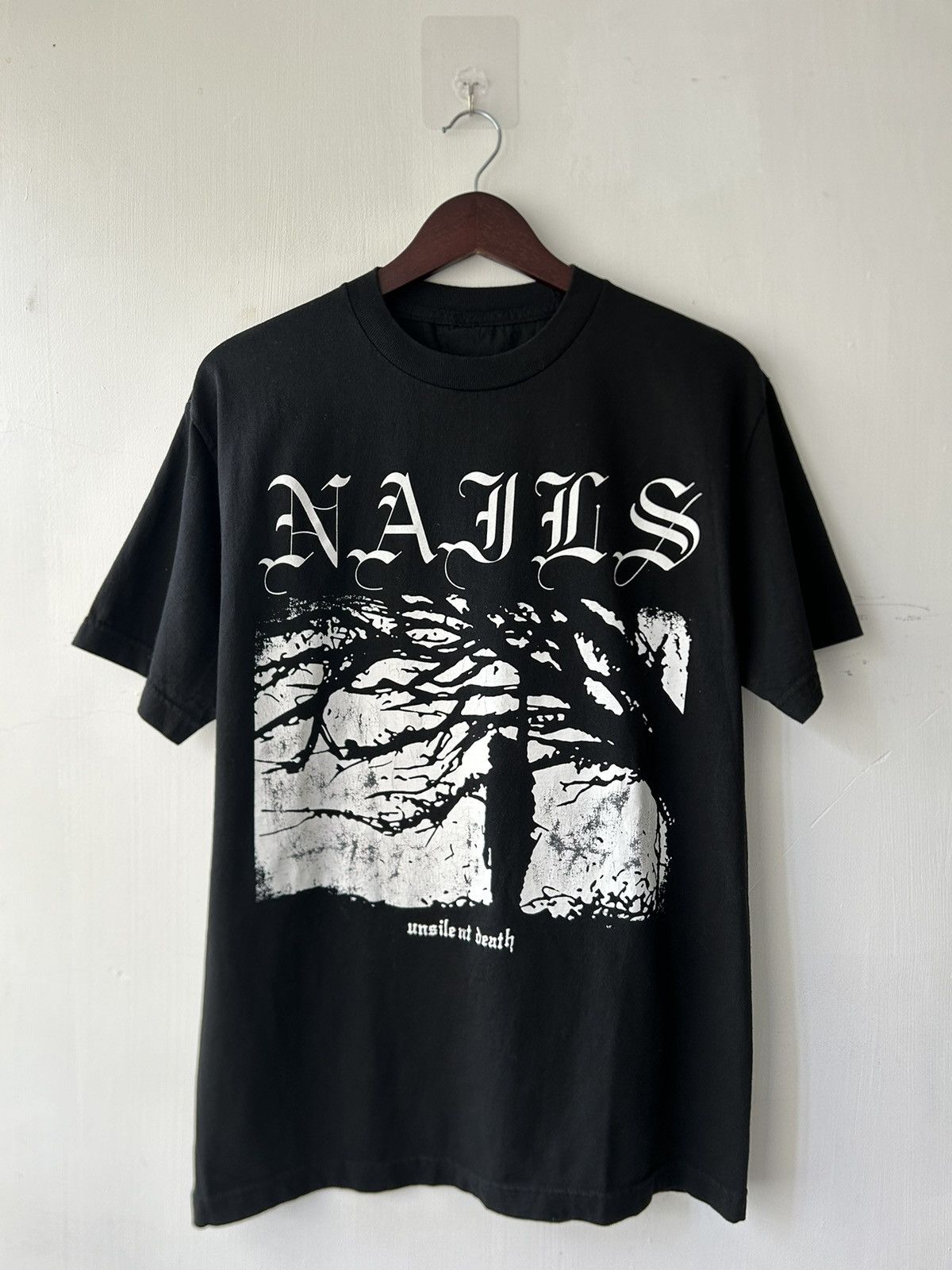 Band Tees Vintage 2000s Nails Unsilent Death Tee Size US M / EU 48-50 / 2 - 1 Thumbnail