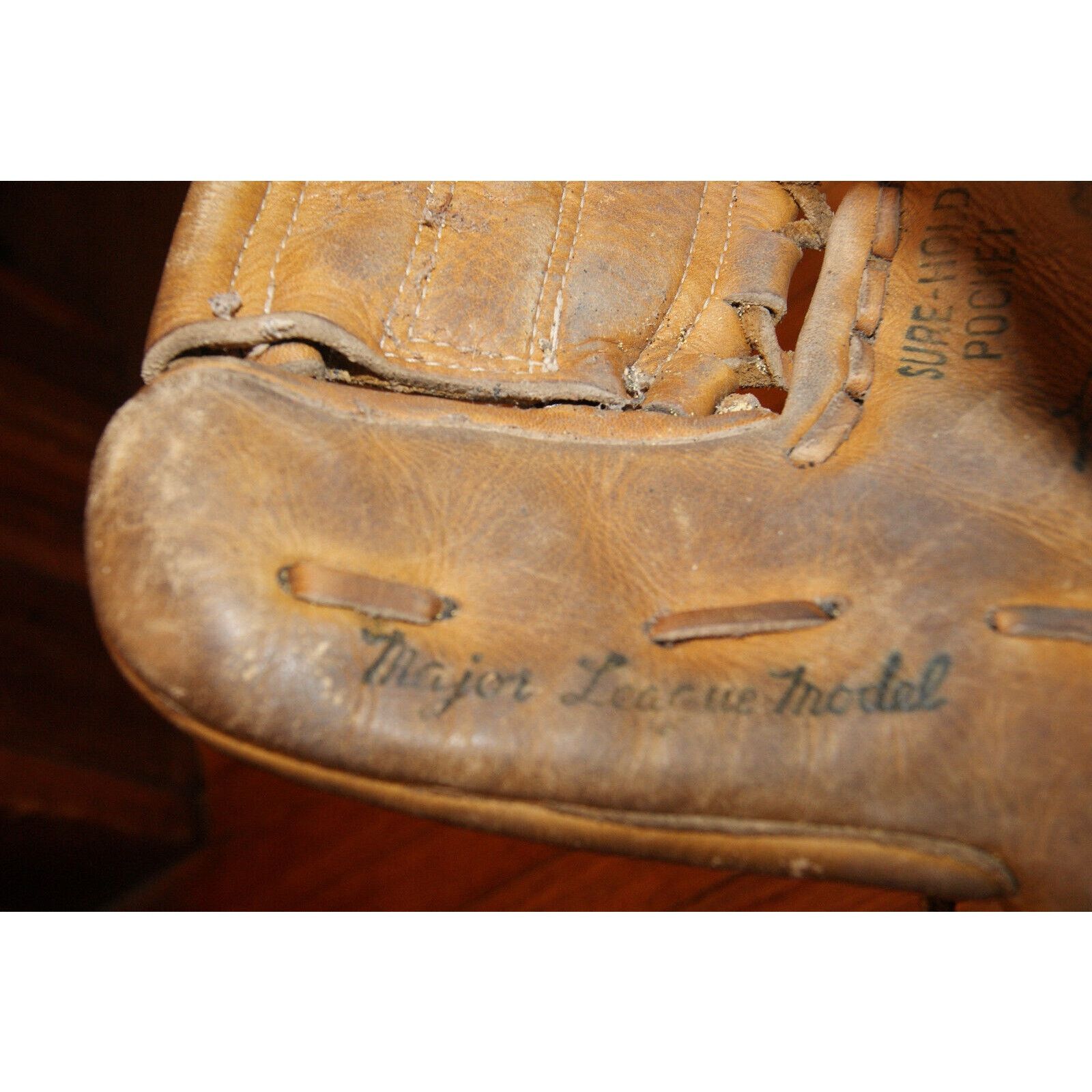 Other VTG Regent 1960s Leather Baseball Glove BG231 RT Hand Throw Size ONE SIZE - 6 Thumbnail