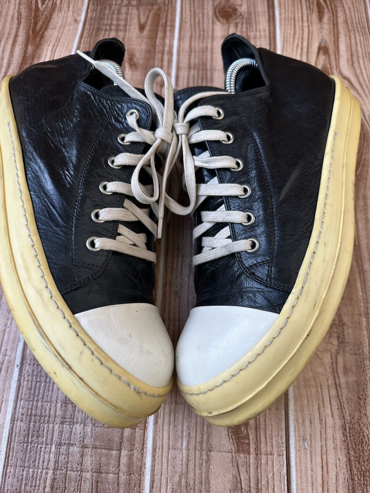 Rick Owens Rick Owens Ramones Mainline Distressed Black Leather Lowtops Size US 8.5 / EU 41-42 - 7 Thumbnail